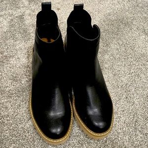 Women’s dolce vita boots size 9.5